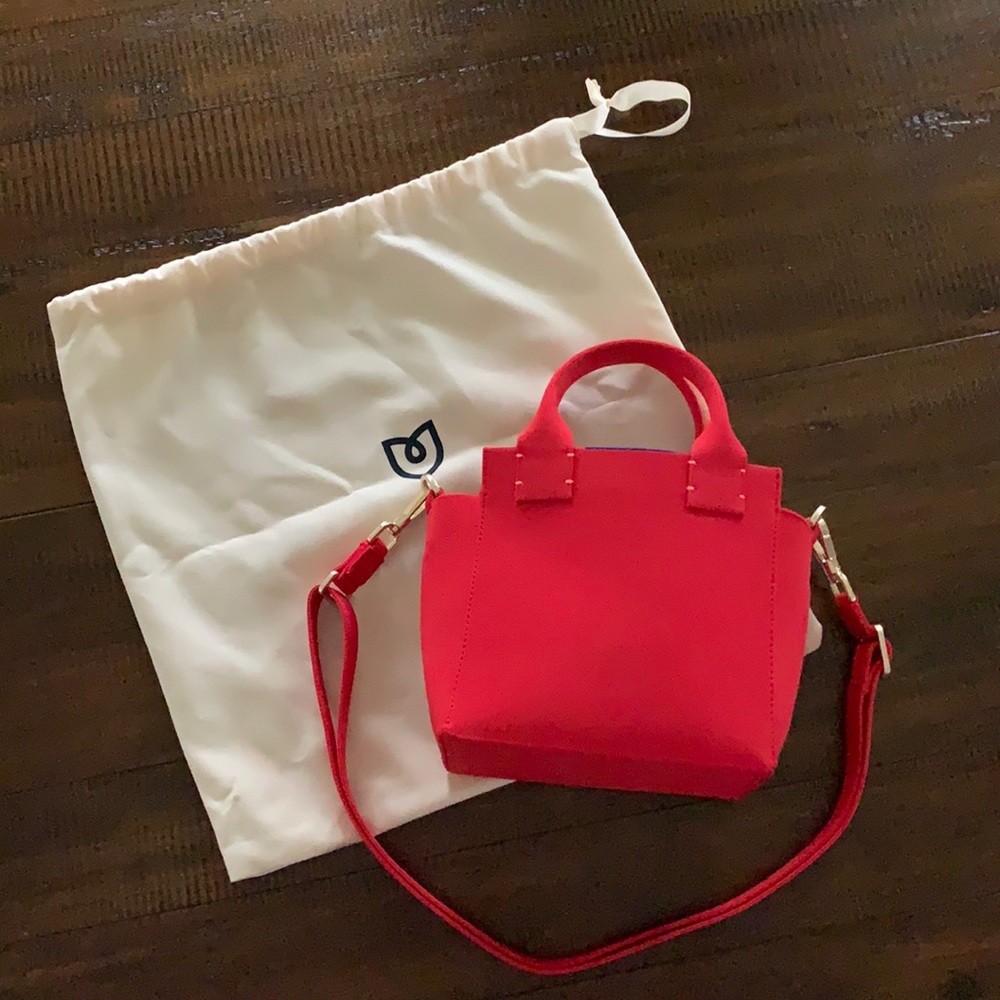 NWOT Rothy’s The Handbag Mini - Candy Apple
